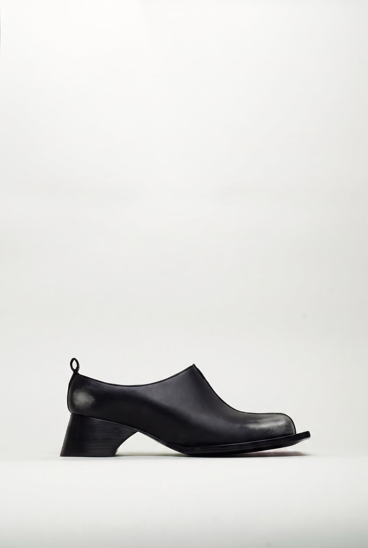 LUISA MULE - BLACK BRUSHED GREY